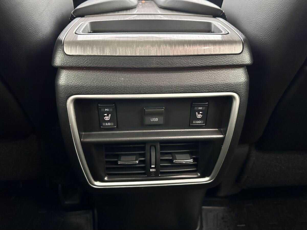 Nissan Murano с пробегом — 2020 год. Фото: #18