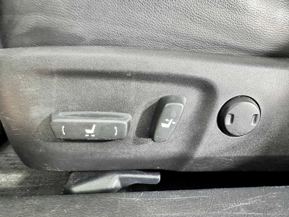 Toyota Camry с пробегом — 2014 год. Фото: #12