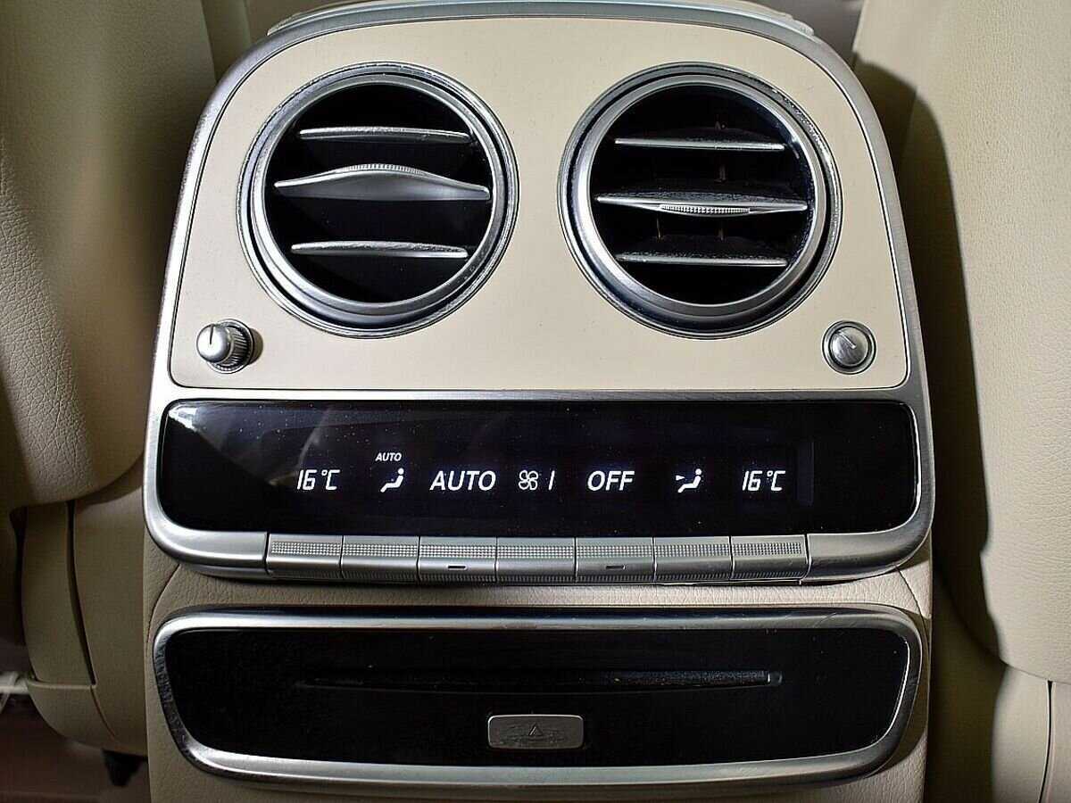 Mercedes-Benz S-Класс с пробегом — 2017 год. Фото: #20