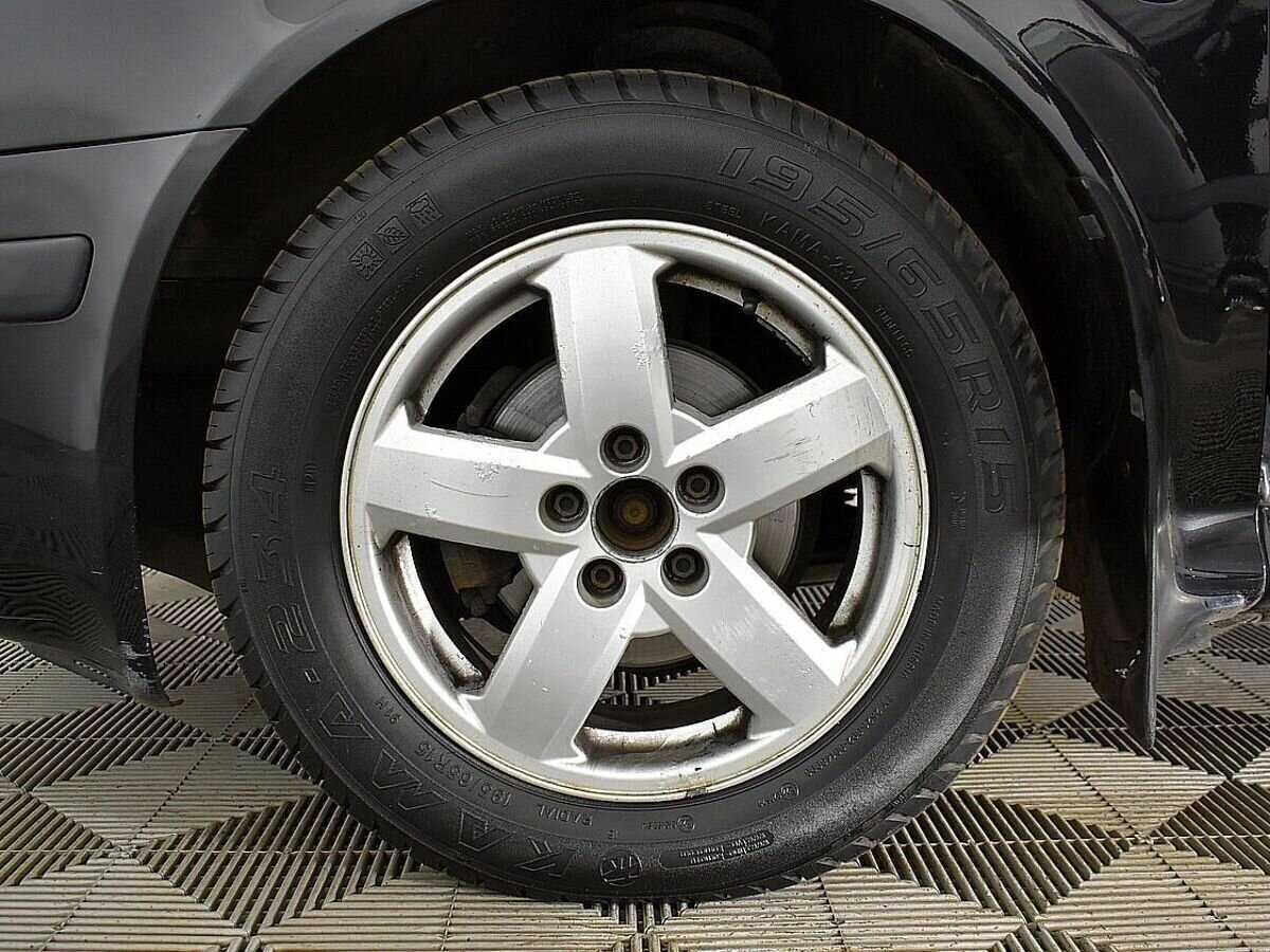 Skoda Octavia с пробегом — 2009 год. Фото: #6