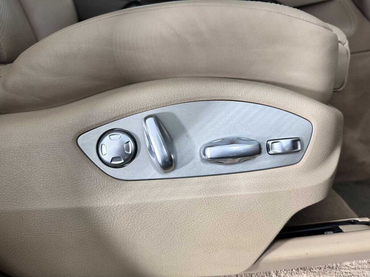 Porsche Cayenne с пробегом — 2012 год. Фото: #17