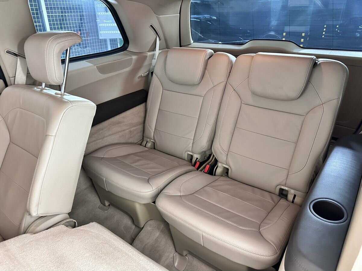 Mercedes-Benz GL-Класс с пробегом — 2014 год. Фото: #15