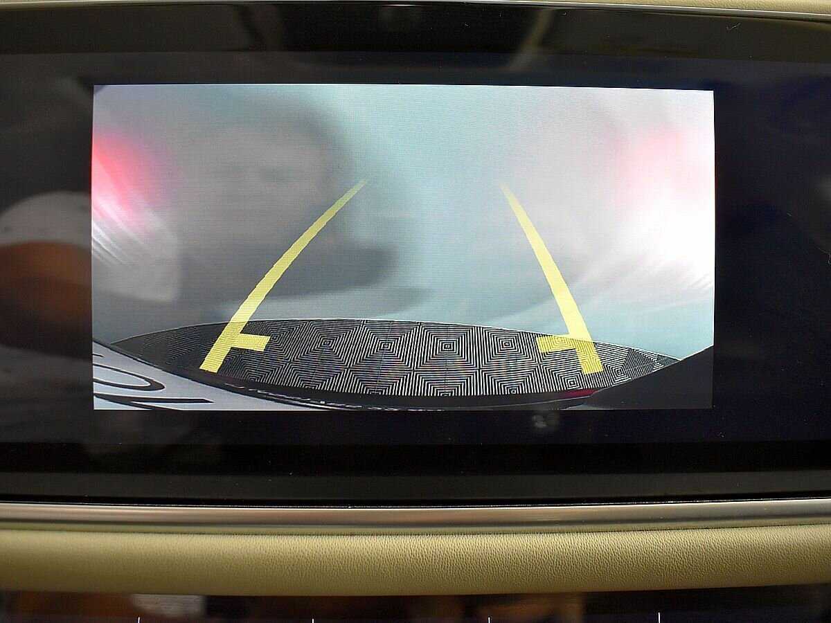 Land Rover Range Rover с пробегом — 2018 год. Фото: #14