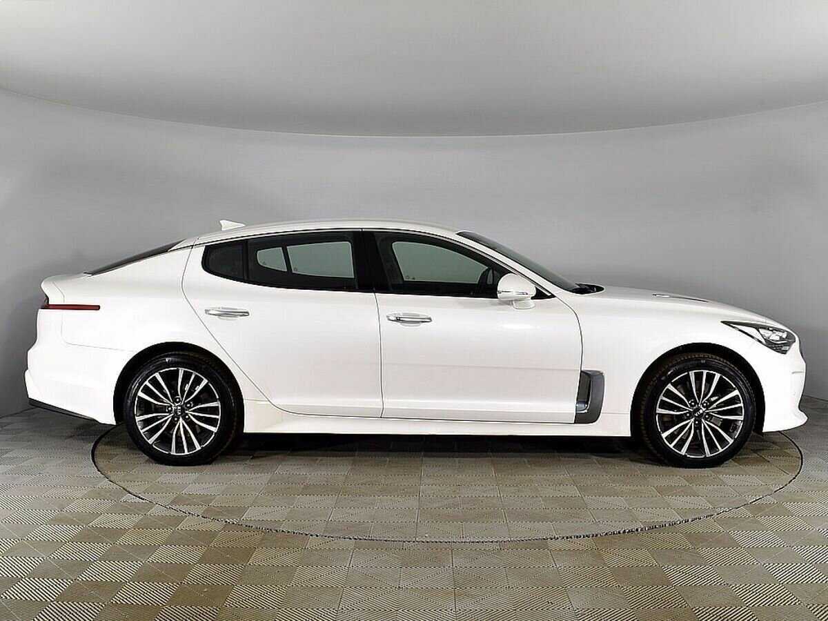 Kia Stinger с пробегом — 2018 год. Фото: #3