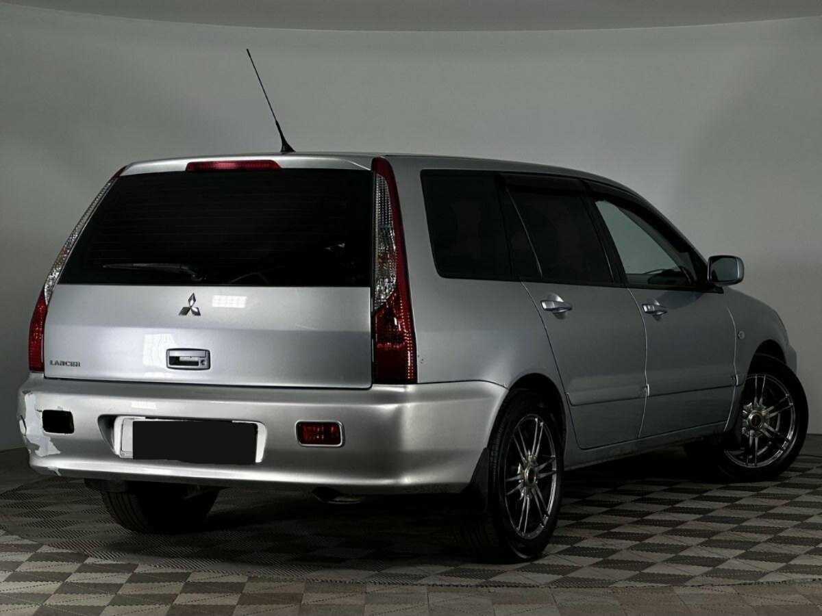 Mitsubishi Lancer с пробегом — 2007 год. Фото: #1