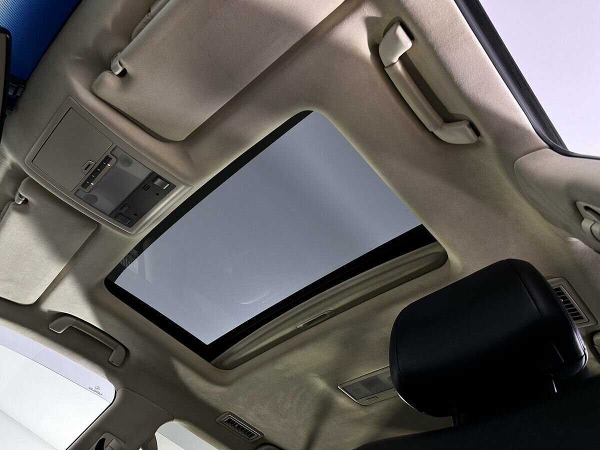 Lexus LX с пробегом — 2013 год. Фото: #14