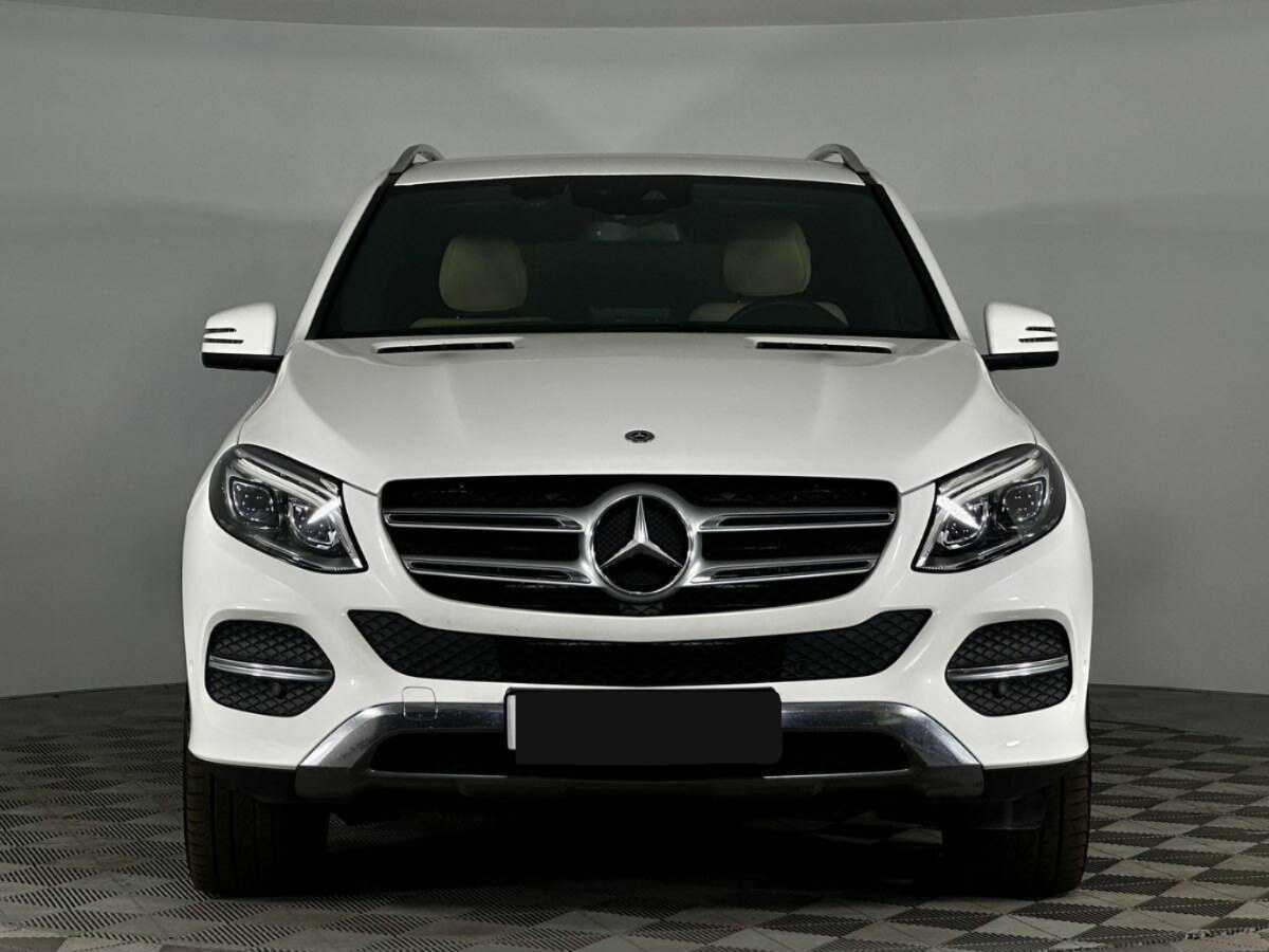 Mercedes-Benz GLE с пробегом — 2017 год. Фото: #2