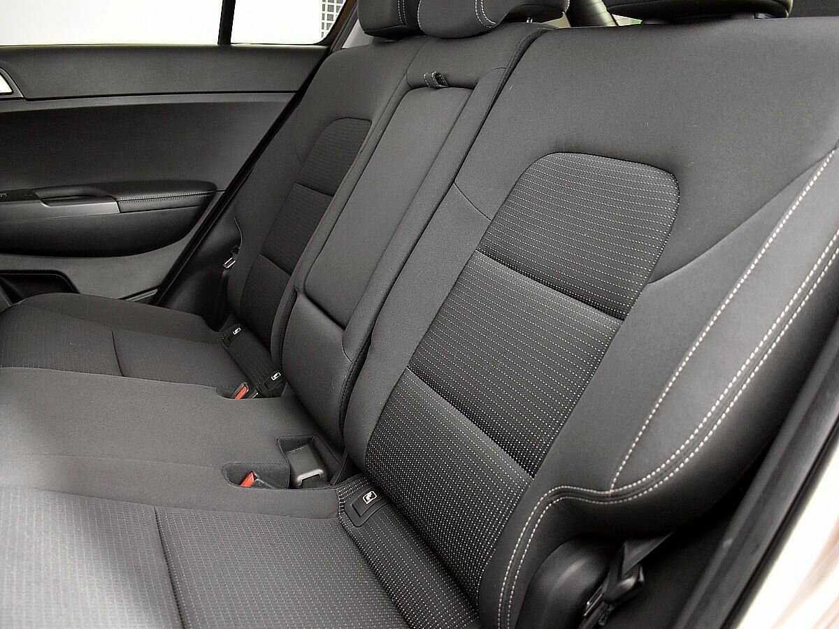 Kia Sportage с пробегом — 2017 год. Фото: #8