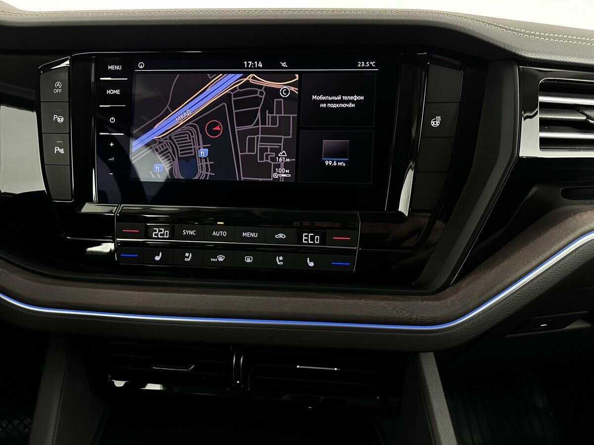 Volkswagen Touareg с пробегом — 2020 год. Фото: #11