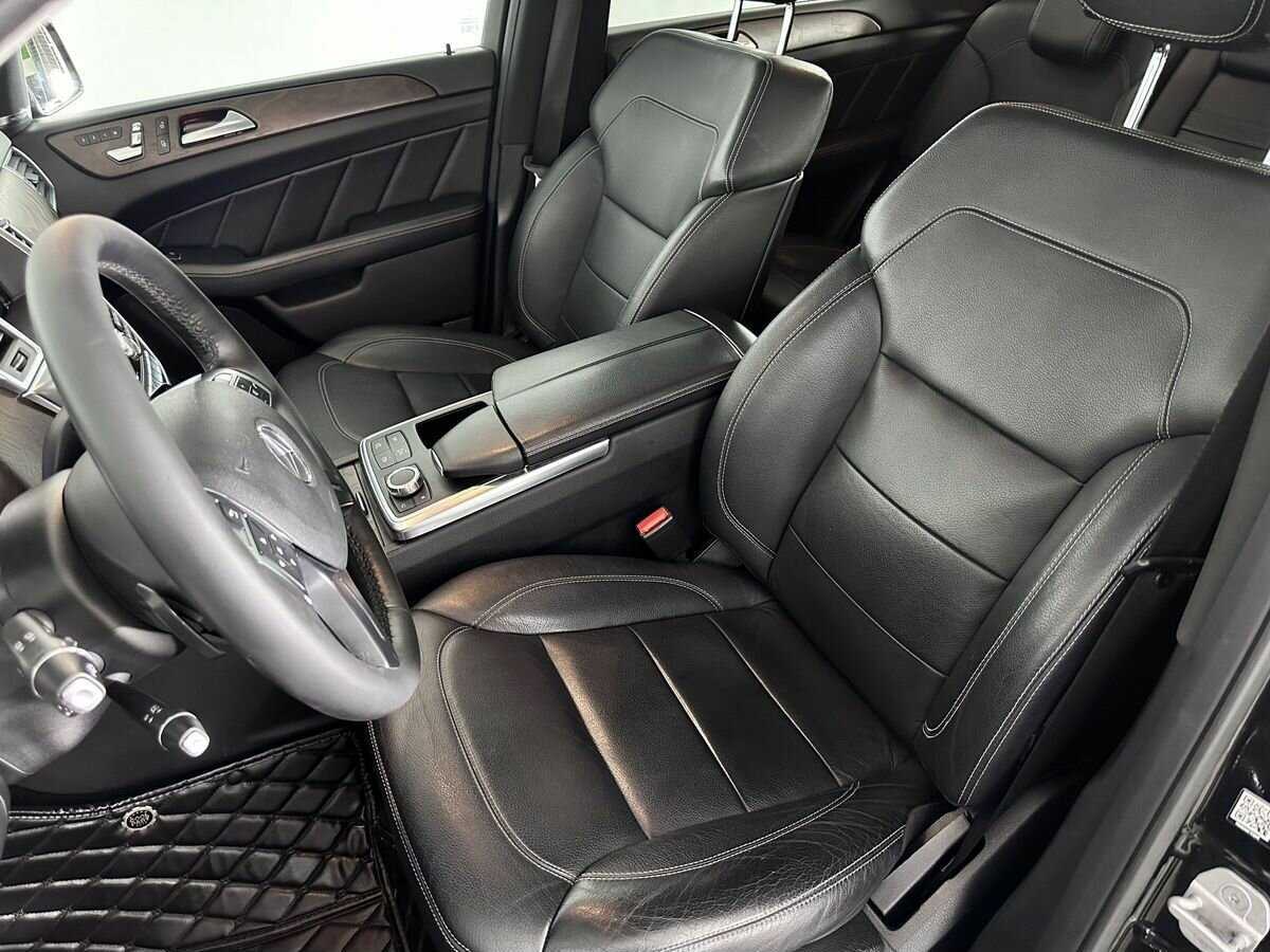 Mercedes-Benz GL-Класс с пробегом — 2015 год. Фото: #7