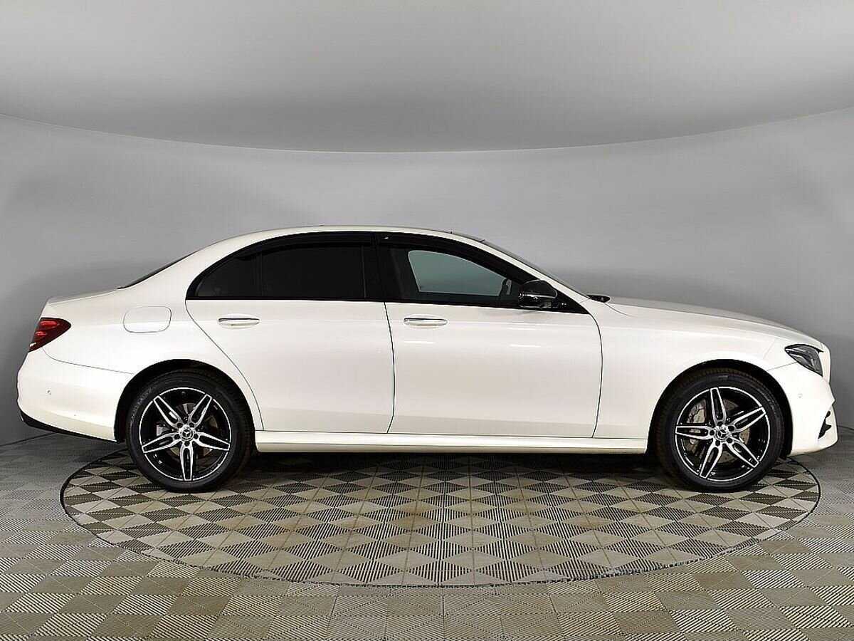 Mercedes-Benz E-Класс с пробегом — 2018 год. Фото: #4