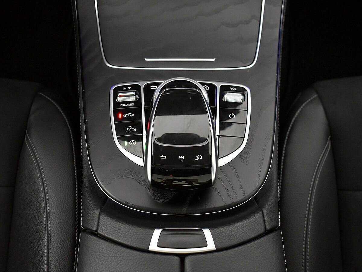 Mercedes-Benz E-Класс с пробегом — 2018 год. Фото: #15