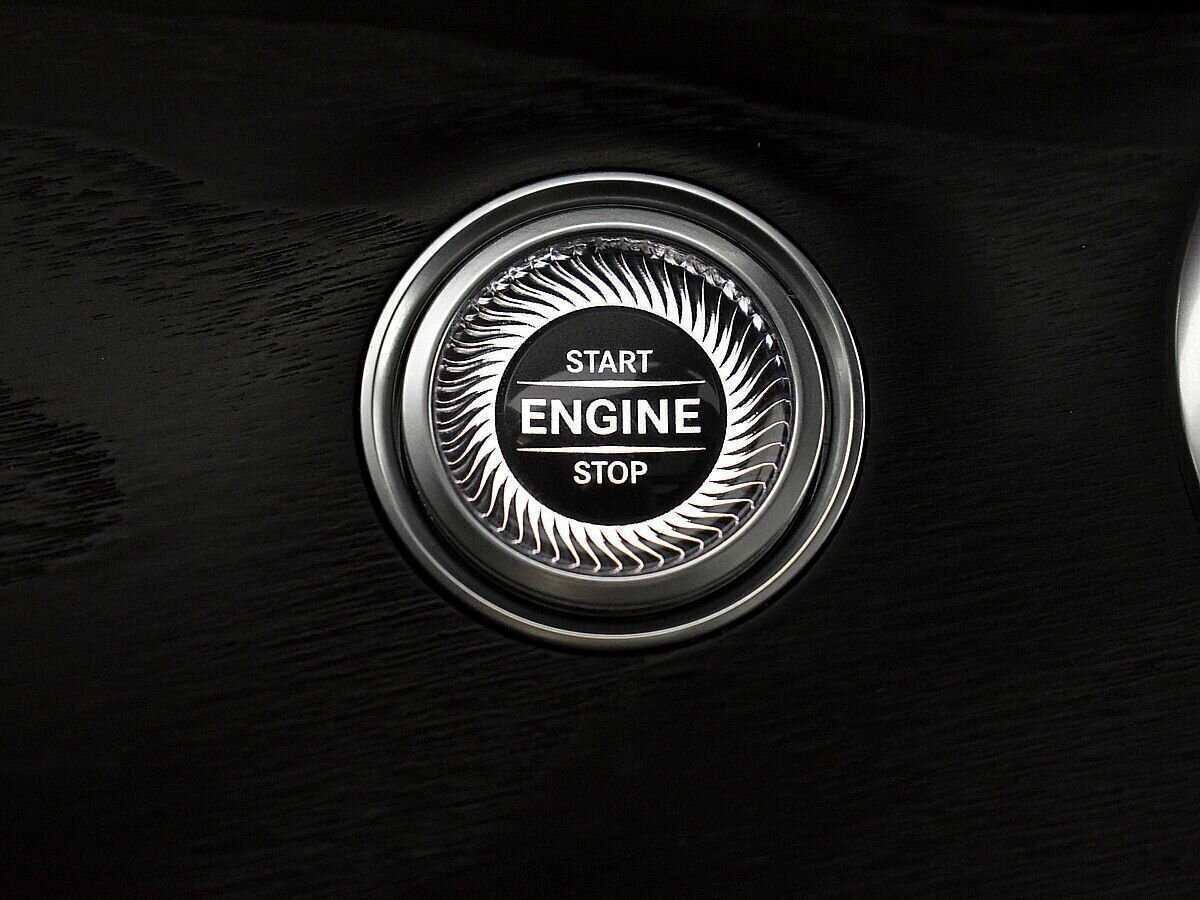 Mercedes-Benz E-Класс с пробегом — 2018 год. Фото: #16