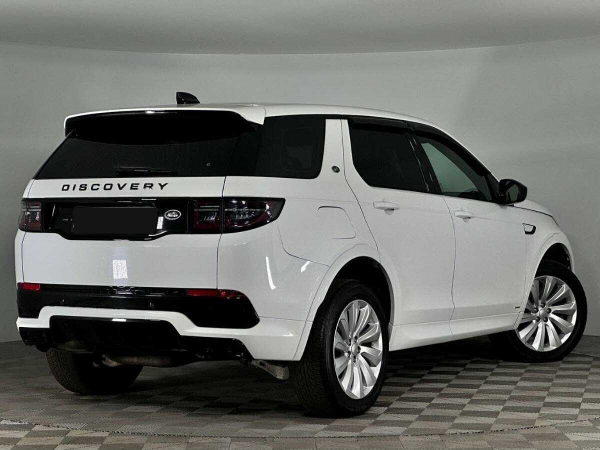 Land Rover Discovery Sport с пробегом — 2020 год. Фото: #1