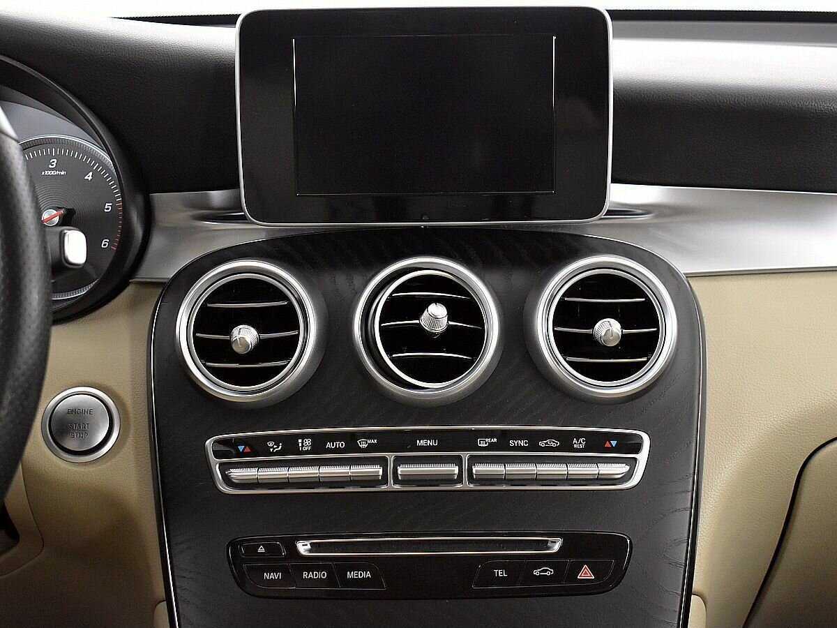 Mercedes-Benz GLC с пробегом — 2019 год. Фото: #12