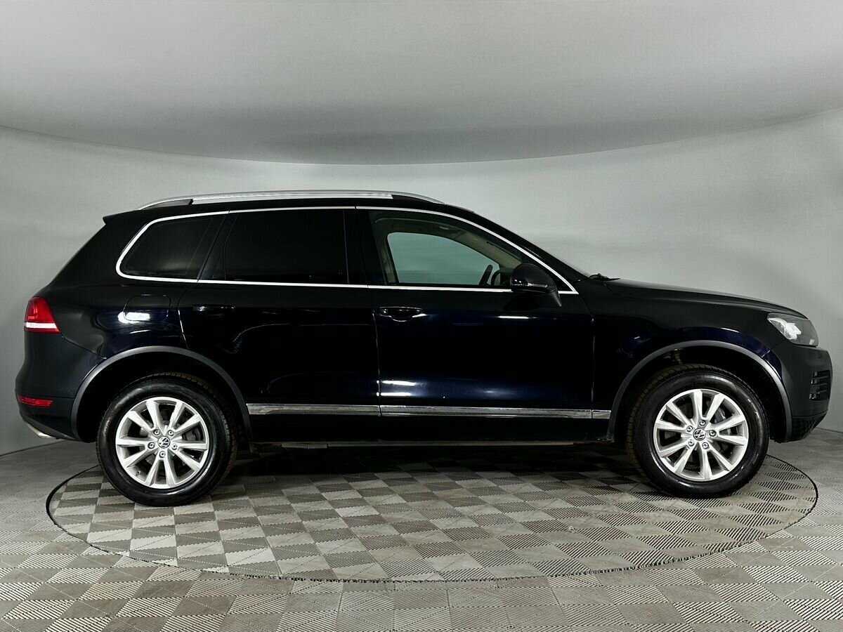Volkswagen Touareg с пробегом — 2010 год. Фото: #4
