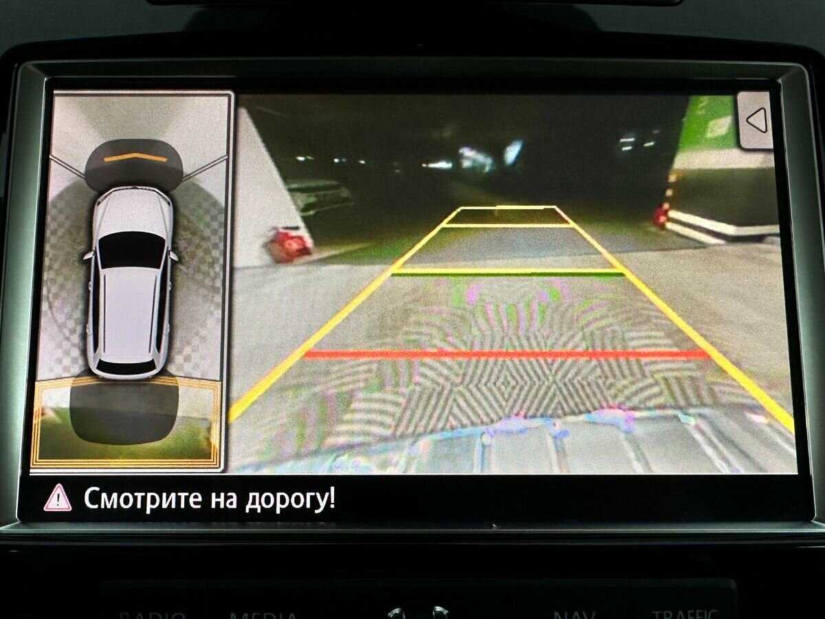 Volkswagen Touareg с пробегом — 2010 год. Фото: #13