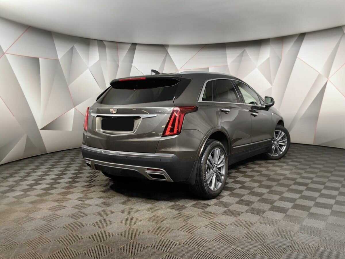 Cadillac XT5 с пробегом — 2020 год. Фото: #1