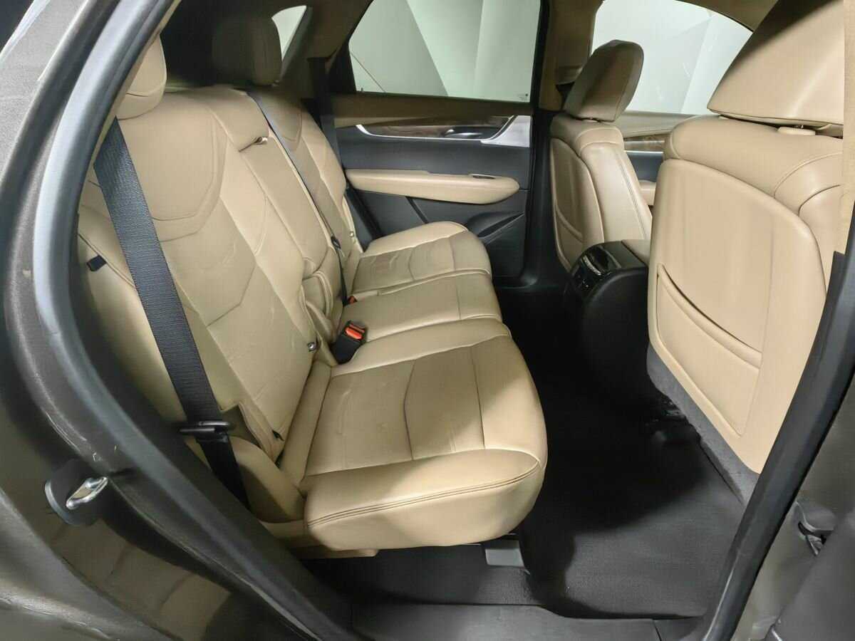 Cadillac XT5 с пробегом — 2020 год. Фото: #11