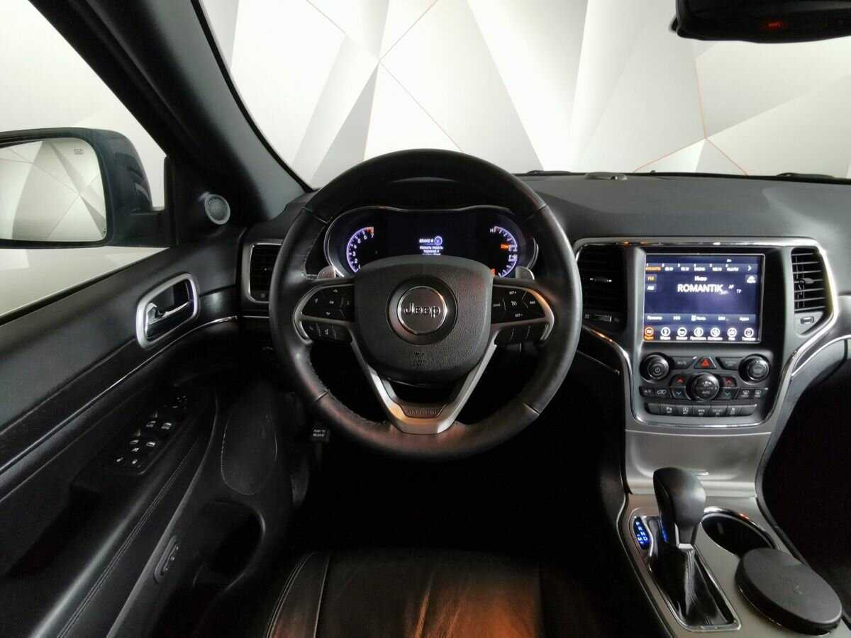 Jeep Grand Cherokee с пробегом — 2018 год. Фото: #14