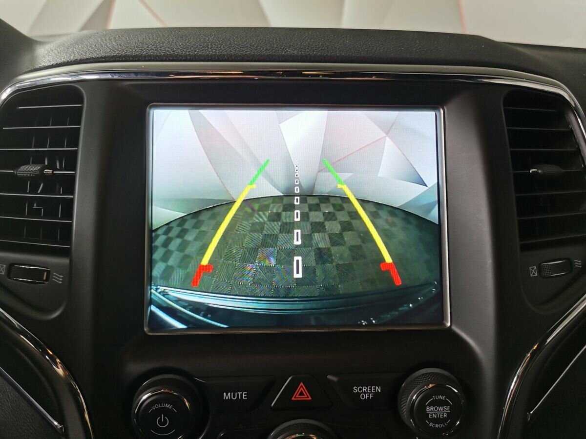 Jeep Grand Cherokee с пробегом — 2018 год. Фото: #15