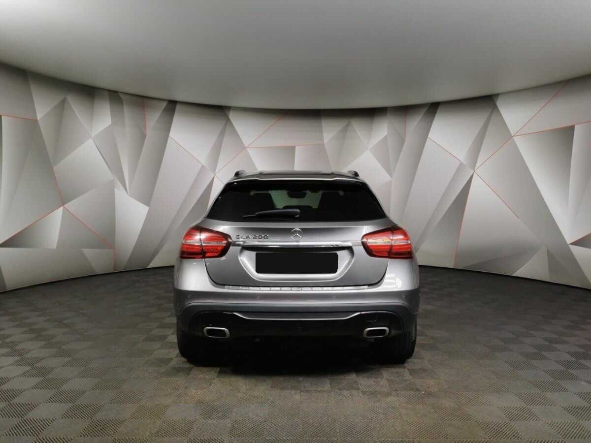 Mercedes-Benz GLA с пробегом — 2019 год. Фото: #7