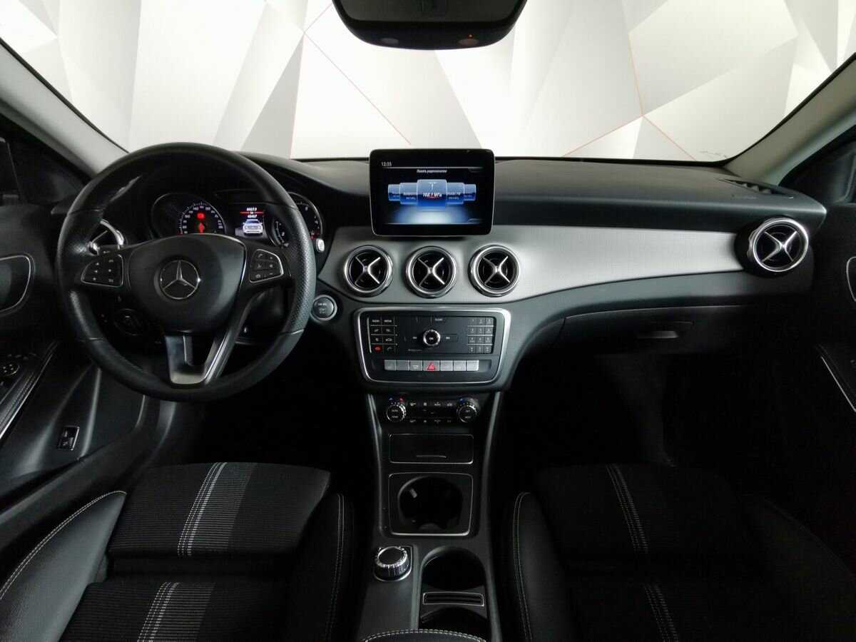 Mercedes-Benz GLA с пробегом — 2019 год. Фото: #11