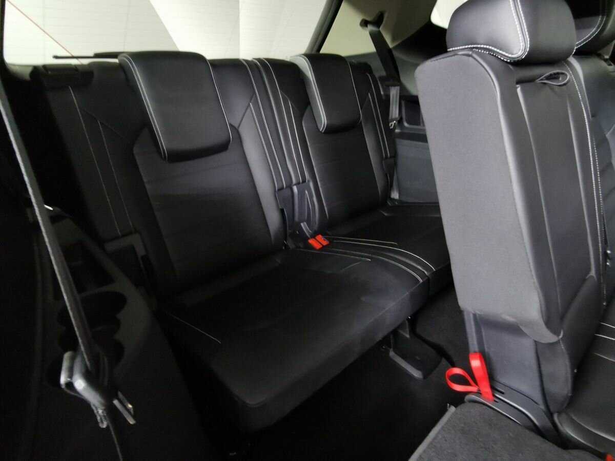 Volkswagen Teramont с пробегом — 2021 год. Фото: #16