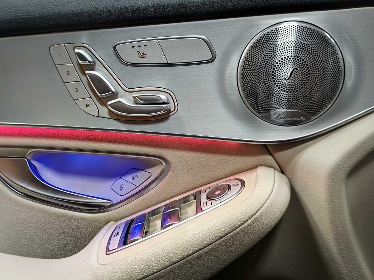 Mercedes-Benz GLC Coupe с пробегом — 2020 год. Фото: #16