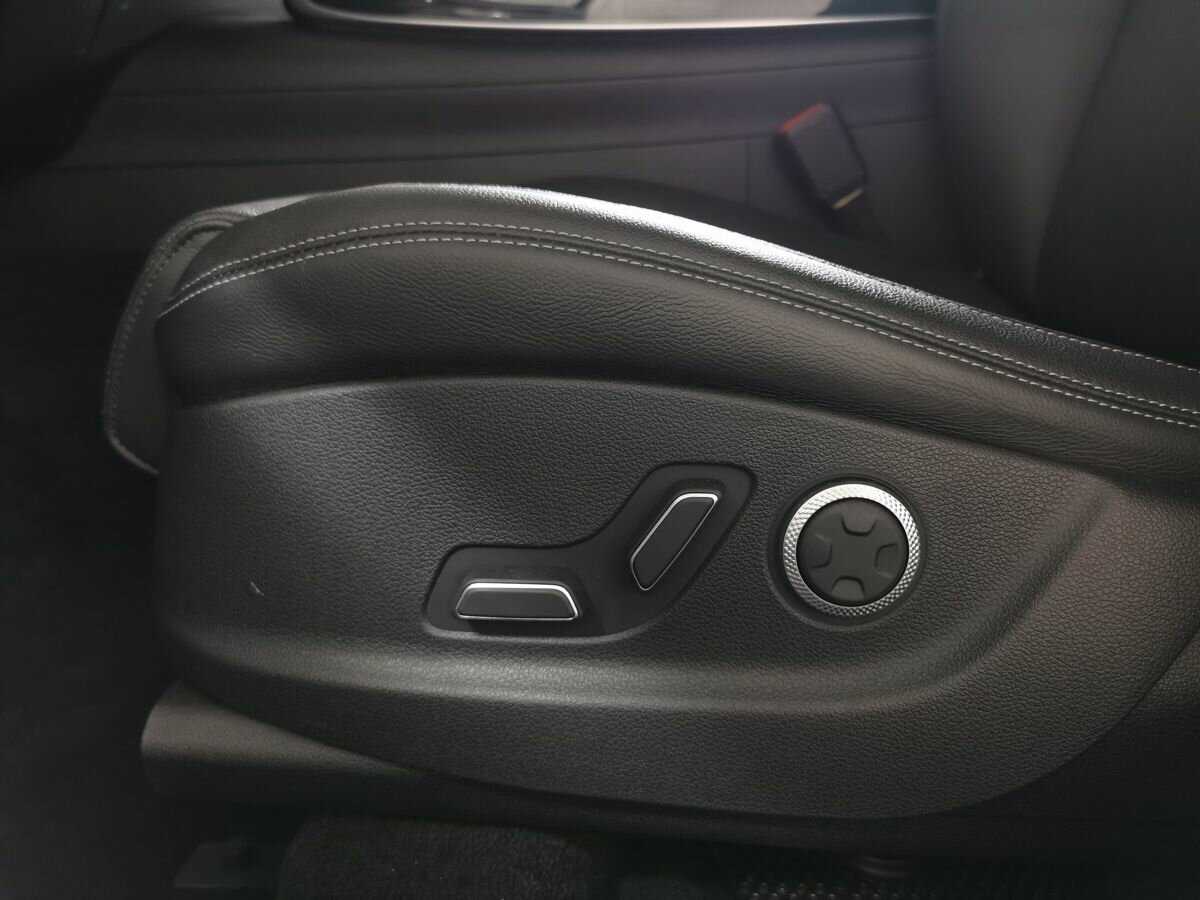 Genesis GV70 с пробегом — 2021 год. Фото: #16