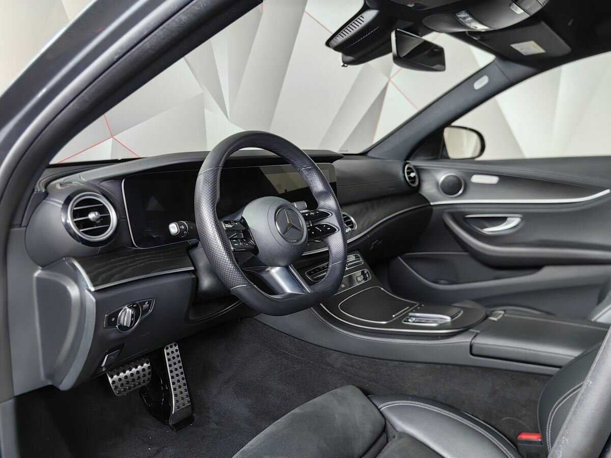 Mercedes-Benz E-Класс с пробегом — 2021 год. Фото: #13