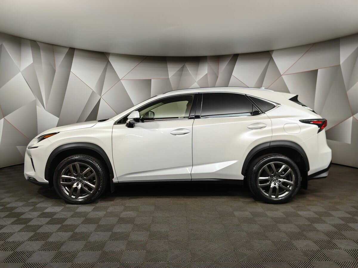 Lexus NX с пробегом — 2021 год. Фото: #4