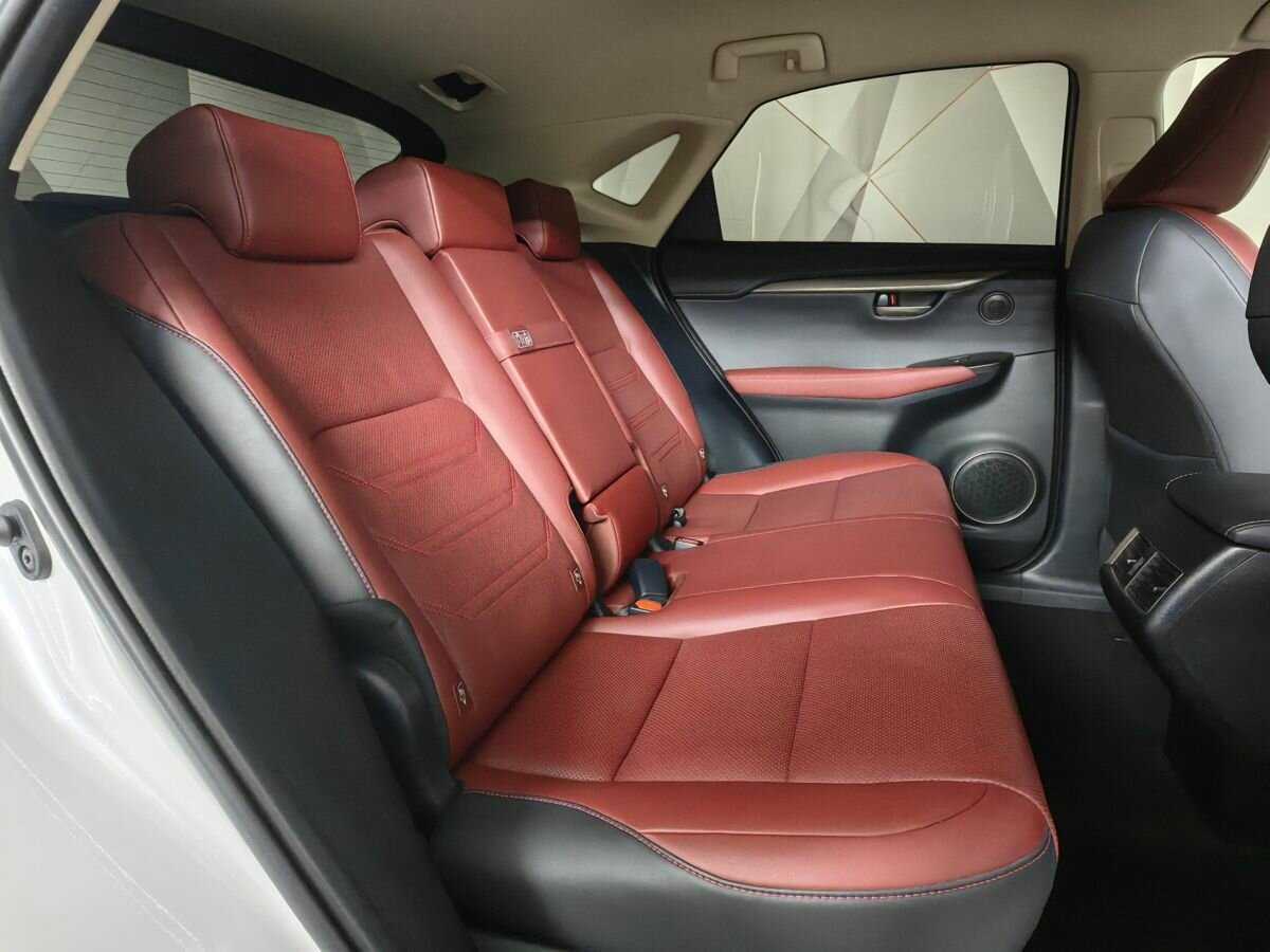 Lexus NX с пробегом — 2021 год. Фото: #11