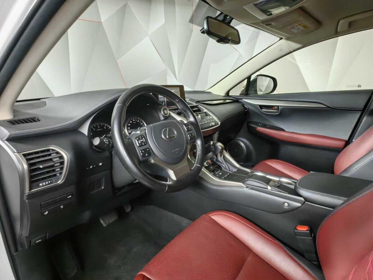 Lexus NX с пробегом — 2021 год. Фото: #13