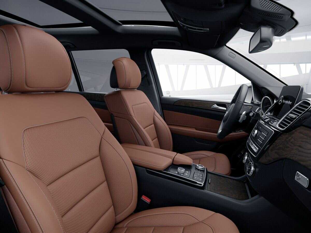 Mercedes-Benz GLS с пробегом — 2018 год. Фото: #6