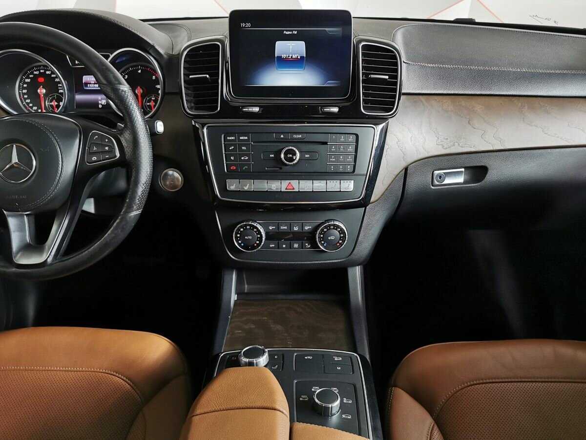 Mercedes-Benz GLS с пробегом — 2018 год. Фото: #10