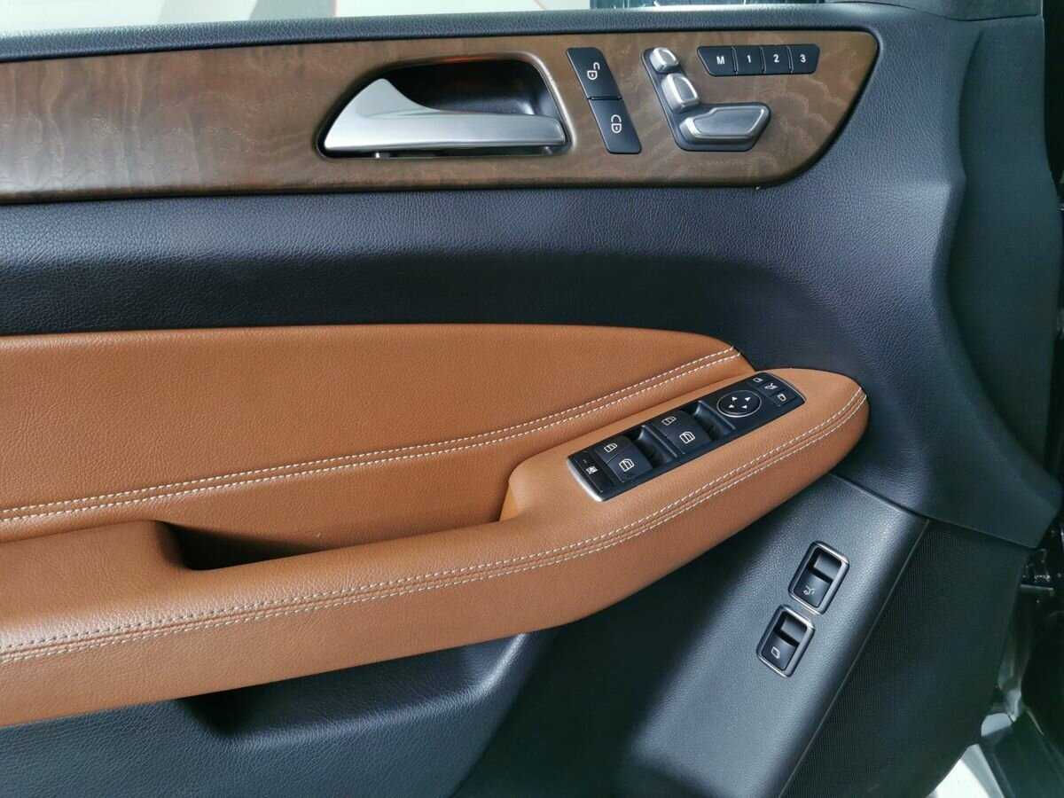 Mercedes-Benz GLS с пробегом — 2018 год. Фото: #17