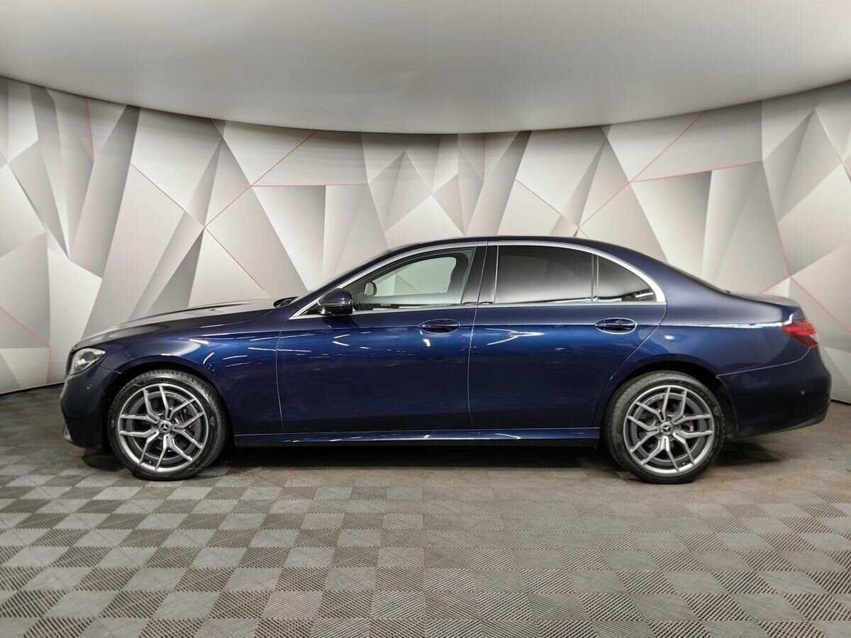 Mercedes-Benz E-Класс с пробегом — 2020 год. Фото: #4