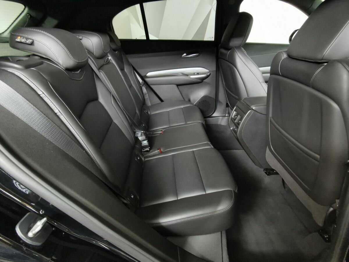 Cadillac XT4 с пробегом — 2020 год. Фото: #11