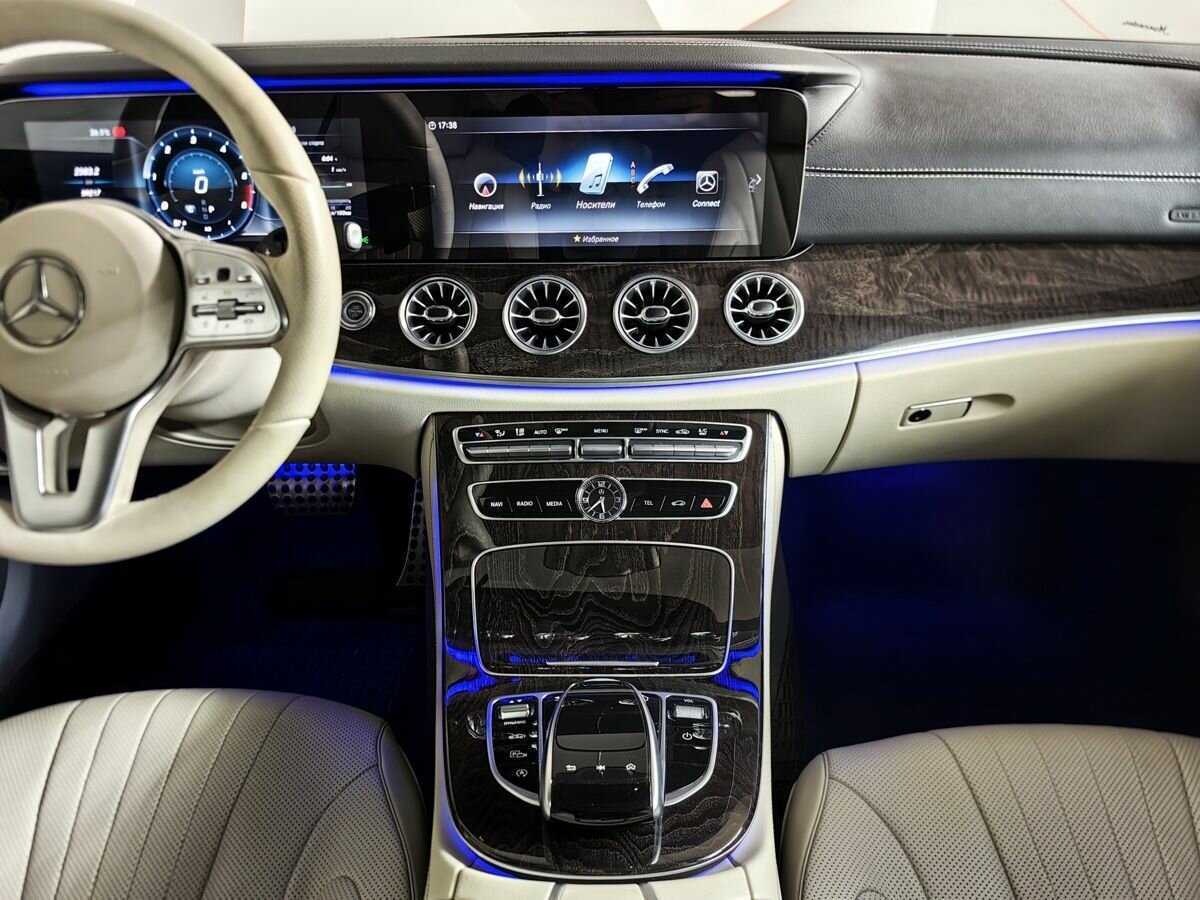 Mercedes-Benz CLS с пробегом — 2018 год. Фото: #10