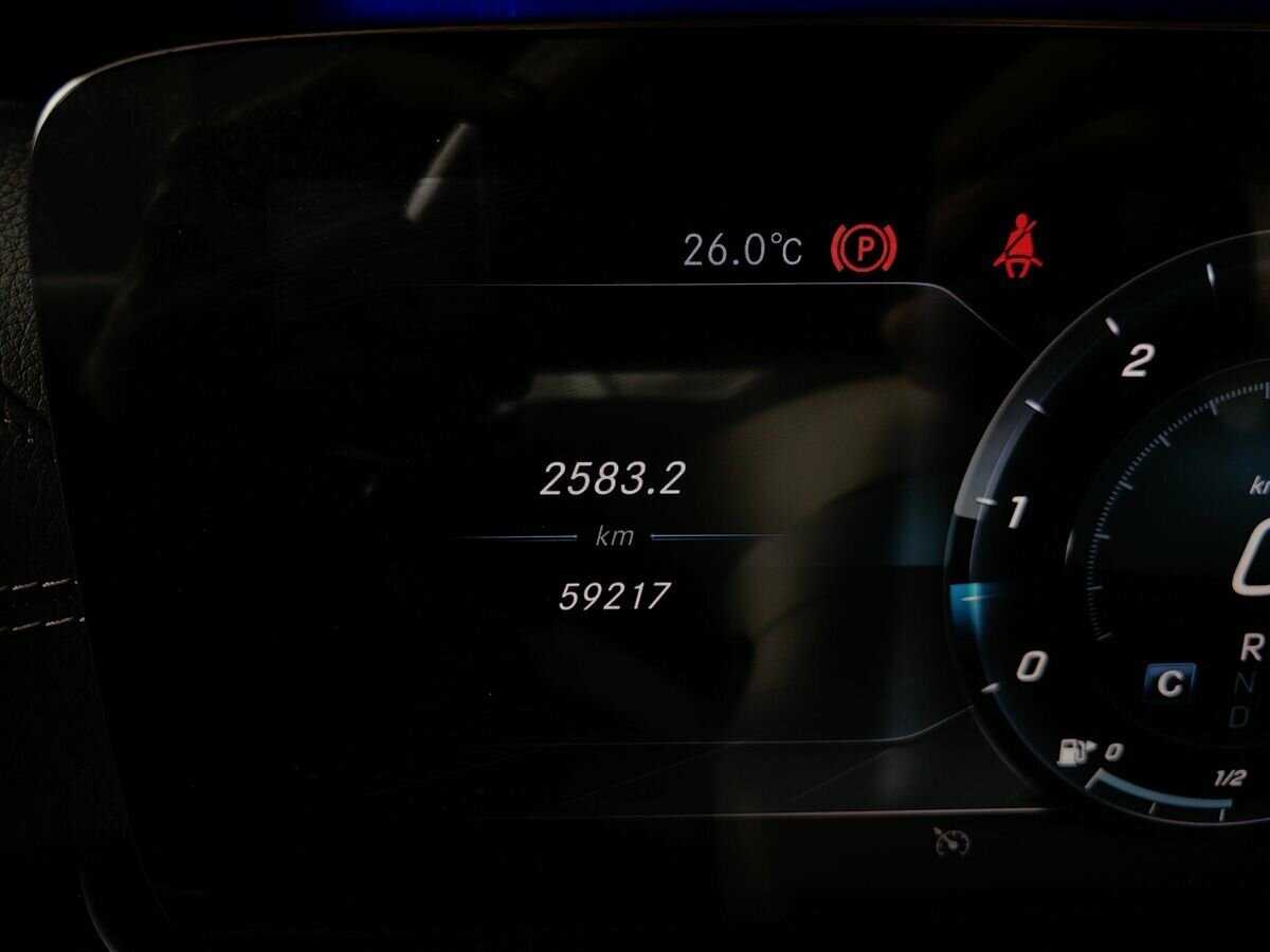 Mercedes-Benz CLS с пробегом — 2018 год. Фото: #16