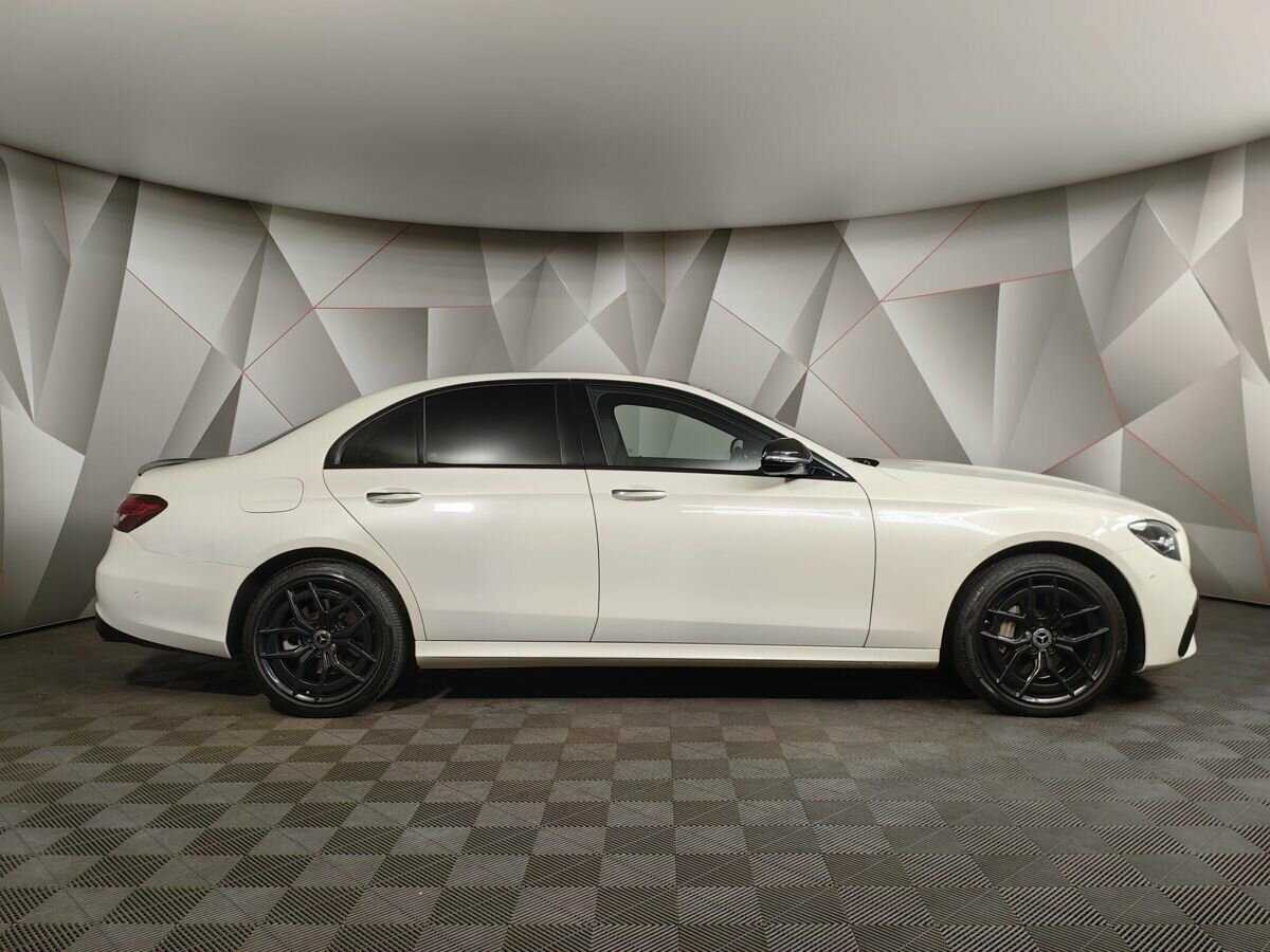 Mercedes-Benz E-Класс с пробегом — 2021 год. Фото: #5