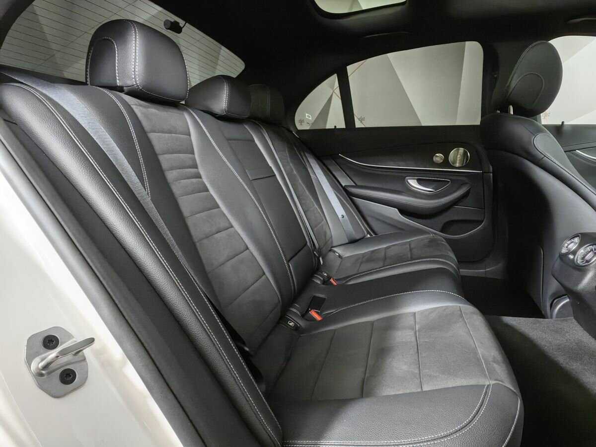 Mercedes-Benz E-Класс с пробегом — 2021 год. Фото: #11