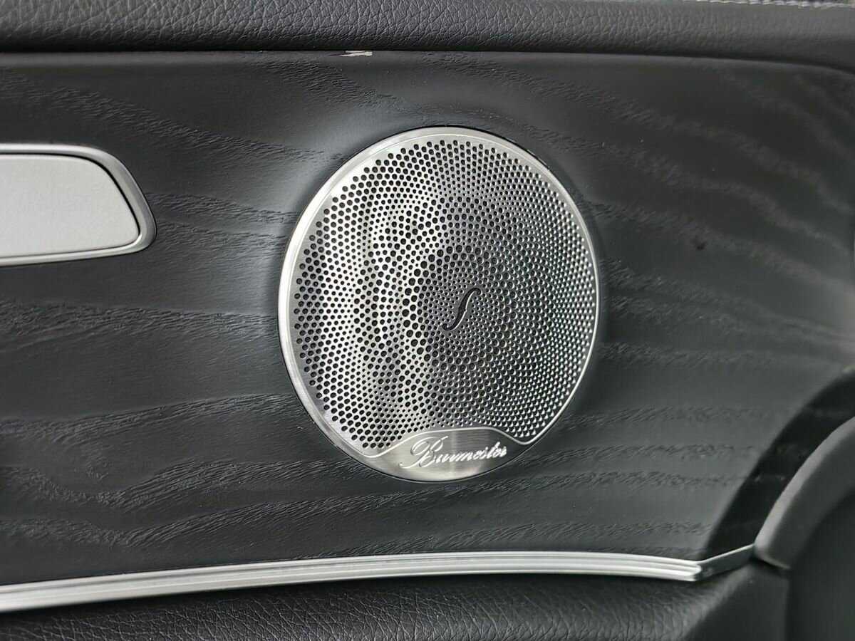 Mercedes-Benz E-Класс с пробегом — 2021 год. Фото: #17