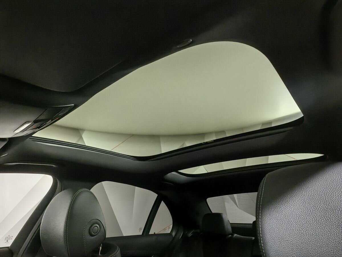 Mercedes-Benz E-Класс с пробегом — 2021 год. Фото: #18