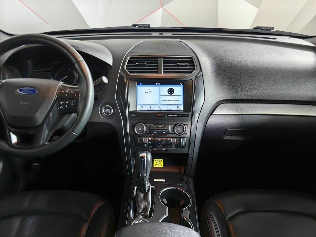 Ford Explorer с пробегом — 2019 год. Фото: #10