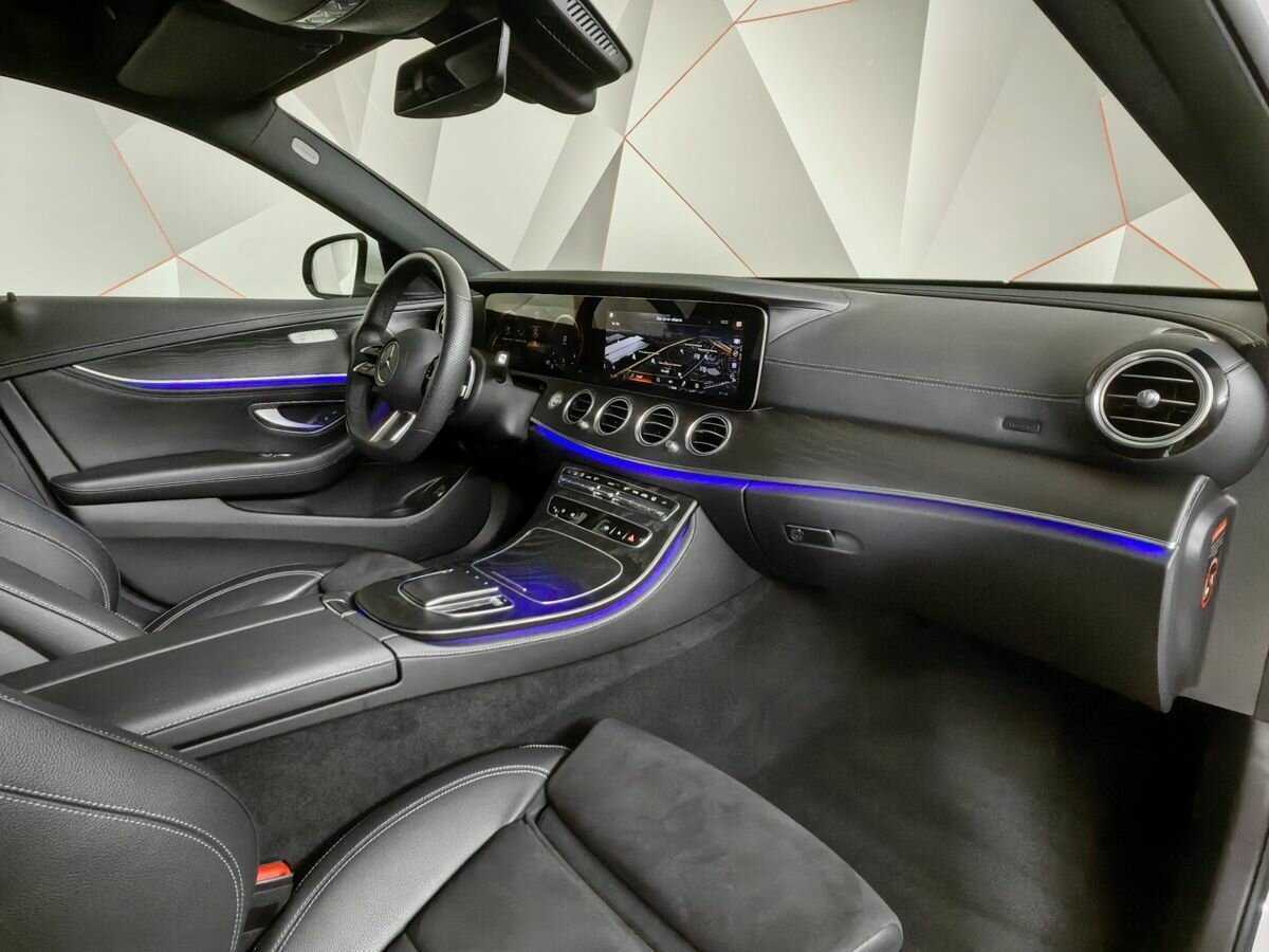 Mercedes-Benz E-Класс с пробегом — 2022 год. Фото: #8