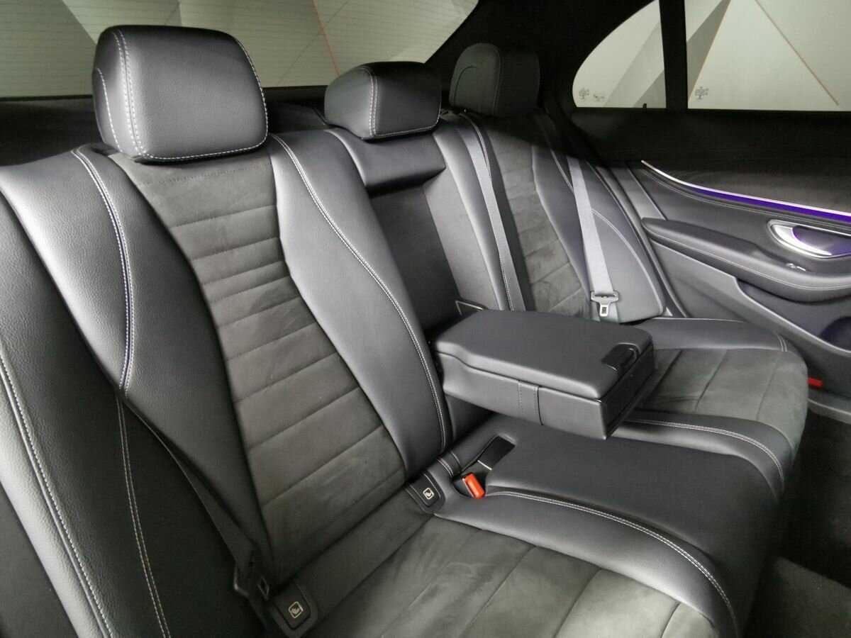 Mercedes-Benz E-Класс с пробегом — 2020 год. Фото: #11