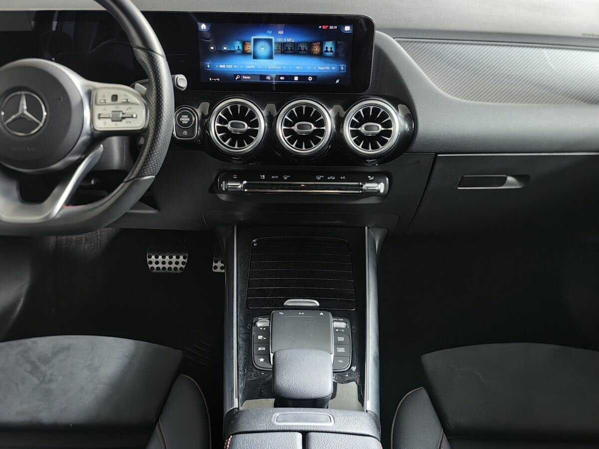 Mercedes-Benz GLA с пробегом — 2020 год. Фото: #10