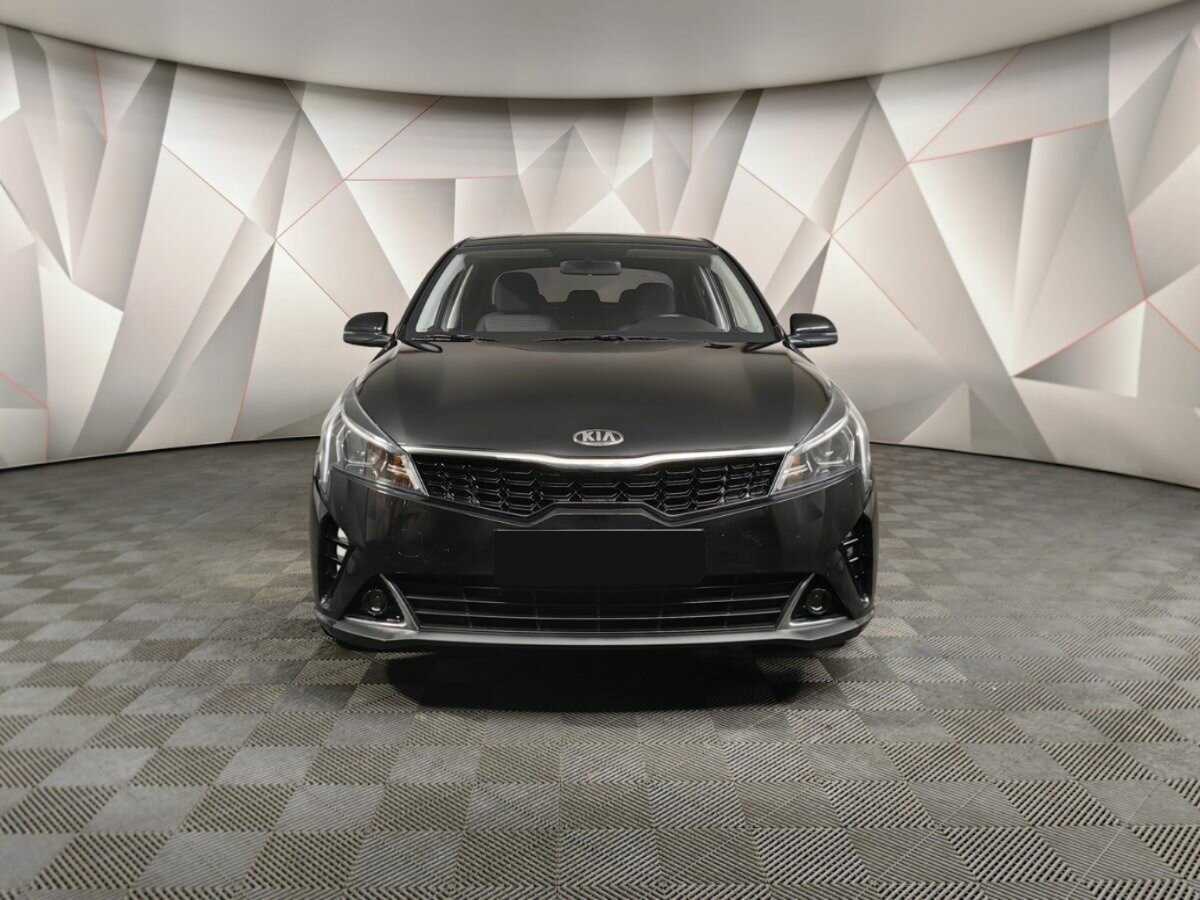 Kia Rio с пробегом — 2021 год. Фото: #6